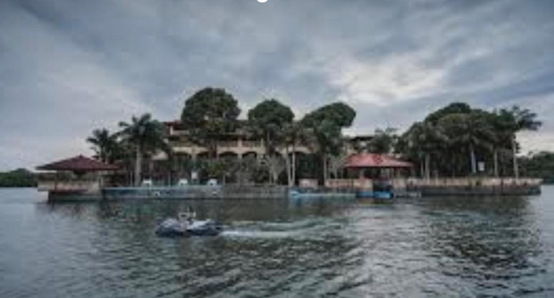 גרנאדה Hotel El Reith Lake מראה חיצוני תמונה